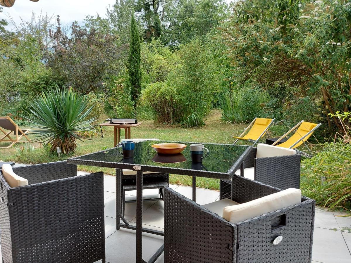 Centre St Jorioz : Charmant Et Spacieux Studio Avec Terrasse Et Jardin Privatif Saint-Jorioz Luaran gambar